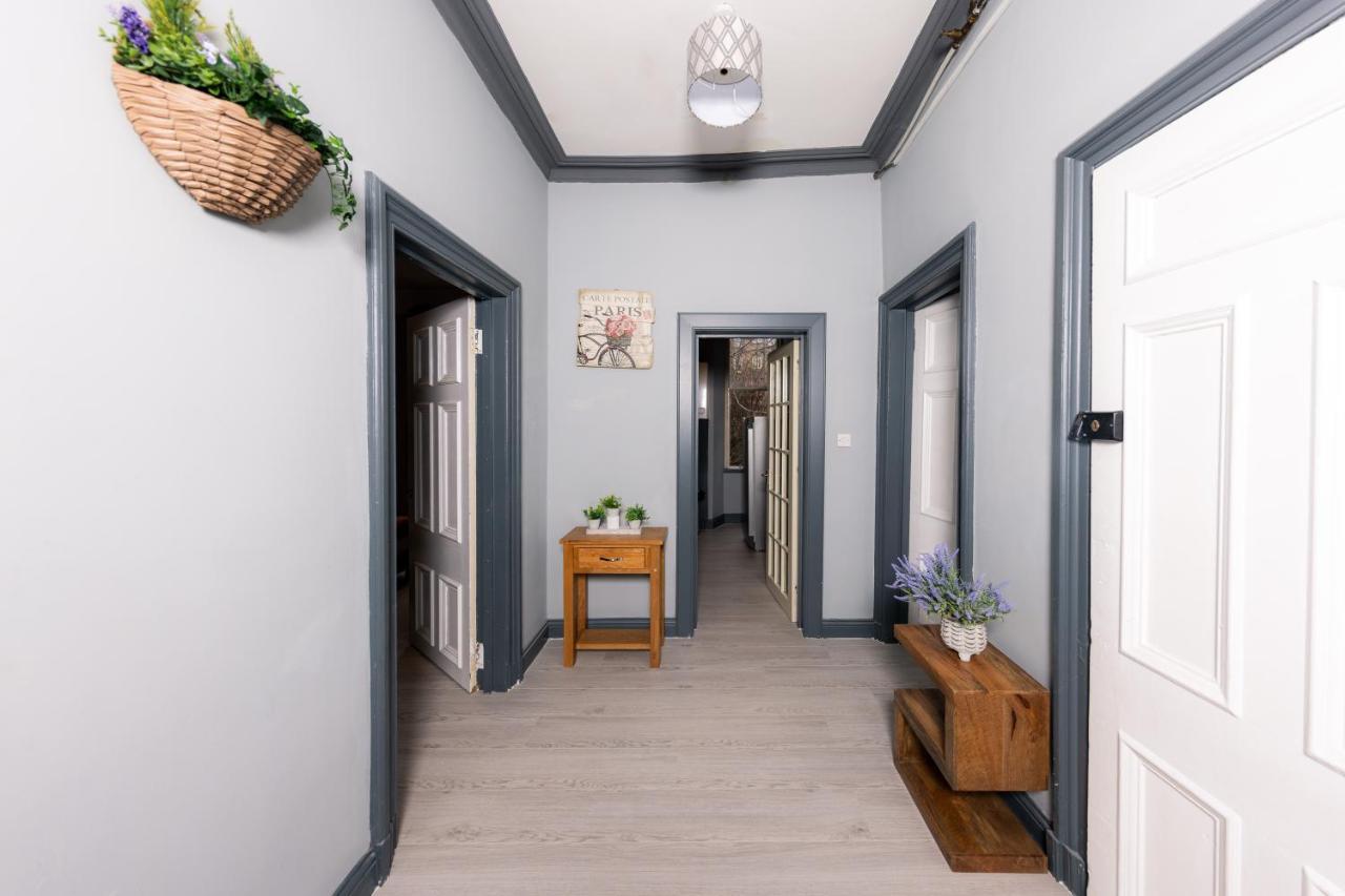 Calton Hill Victorian Old Town Apartment Эдинбург Экстерьер фото